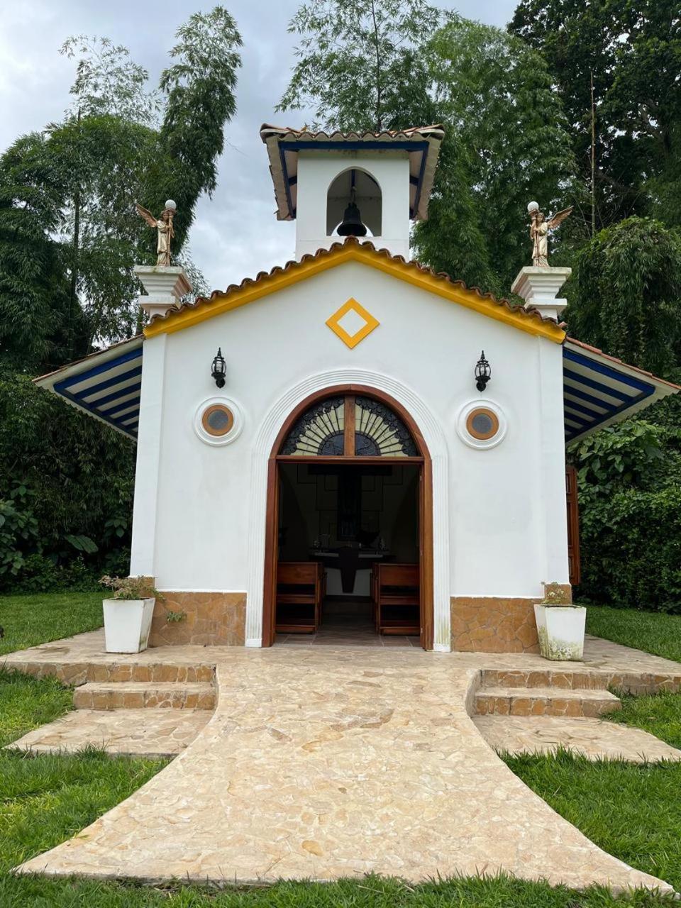 Thiago Lodge *